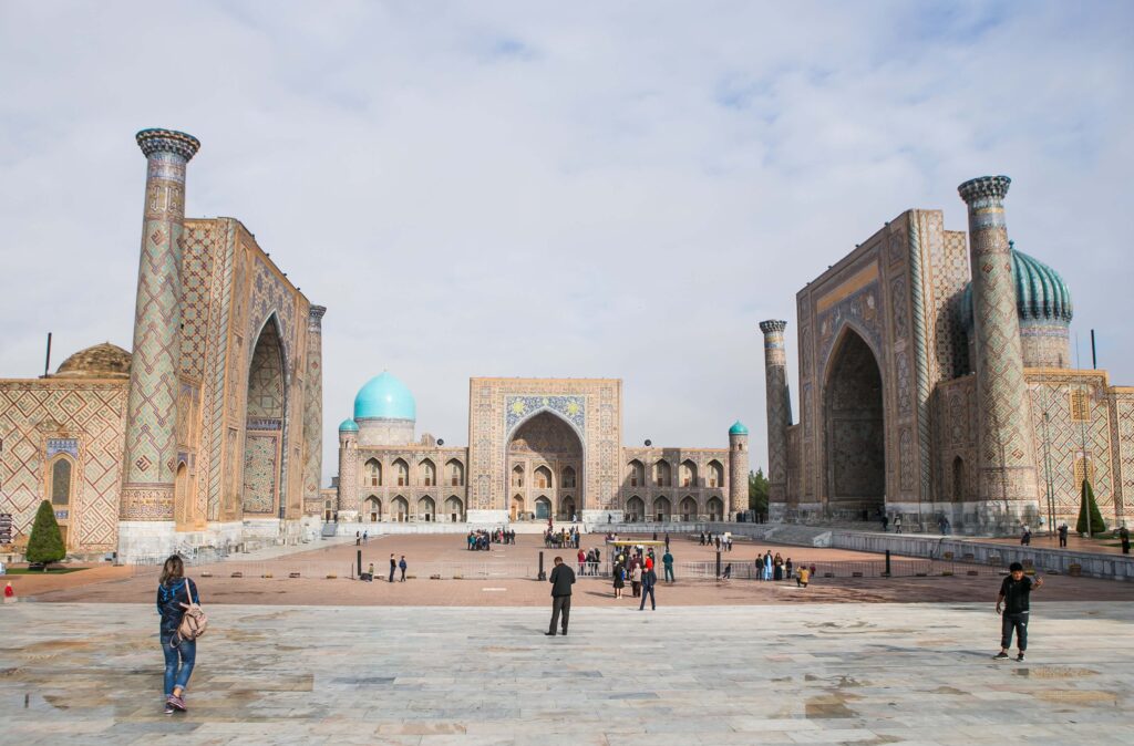 Paket Tour Uzbekistan untuk Keluarga Muslim